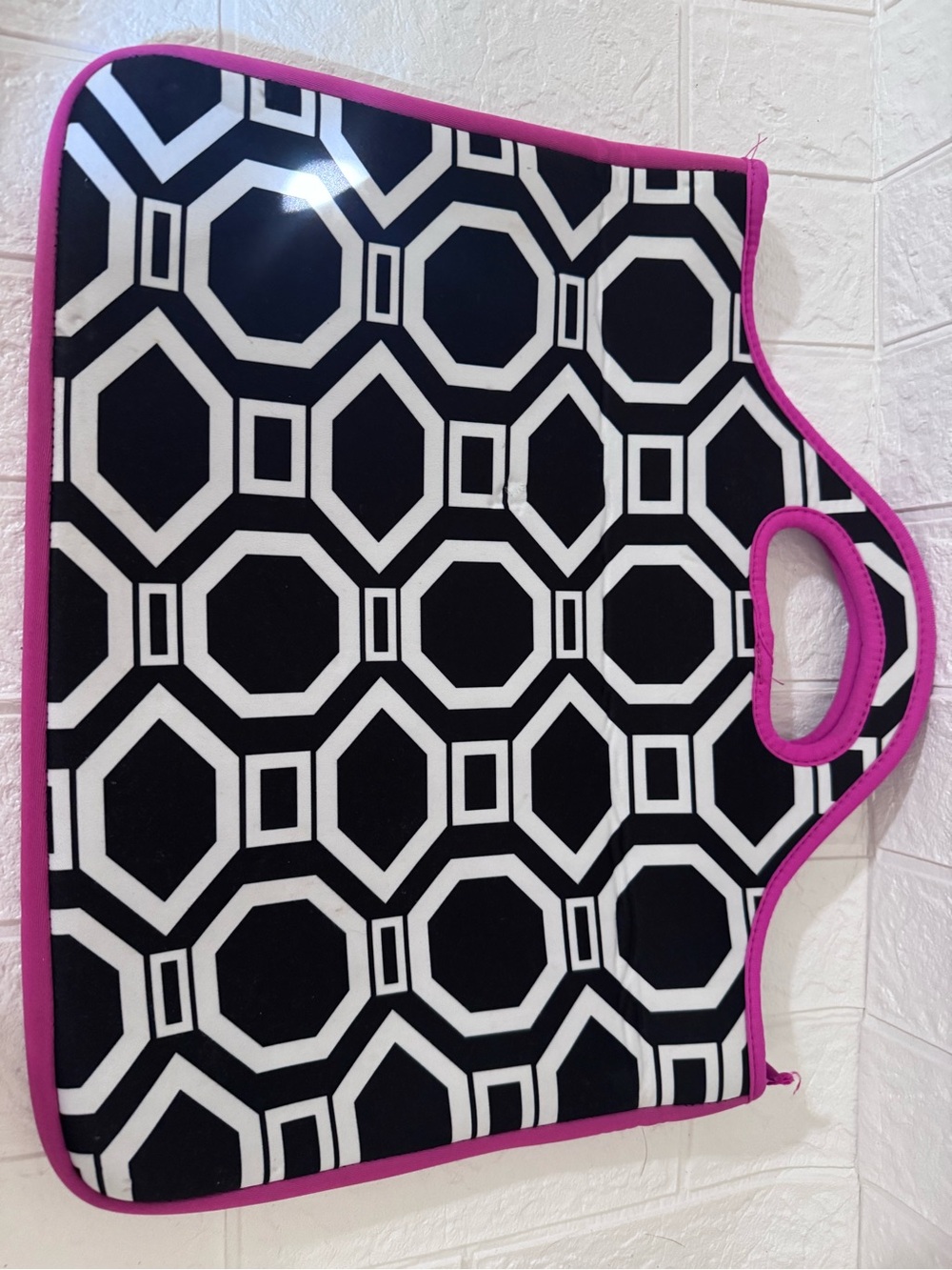 The Macbeth Collection Mac Carrying Case Zipper Close Pink And Black